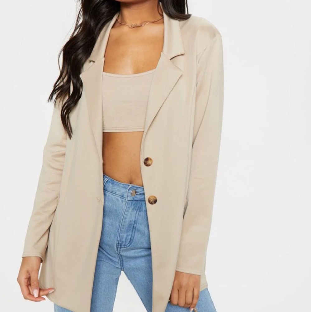 PrettyLittleThing PLT Oversized Boyfriend Blazer